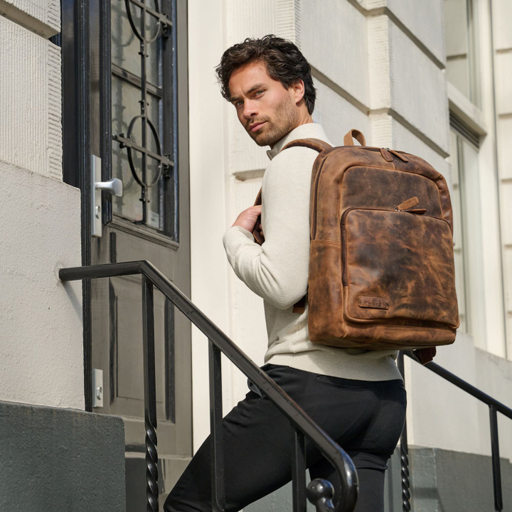 Plevier Hertz Laptop Rucksack 15,6" braun