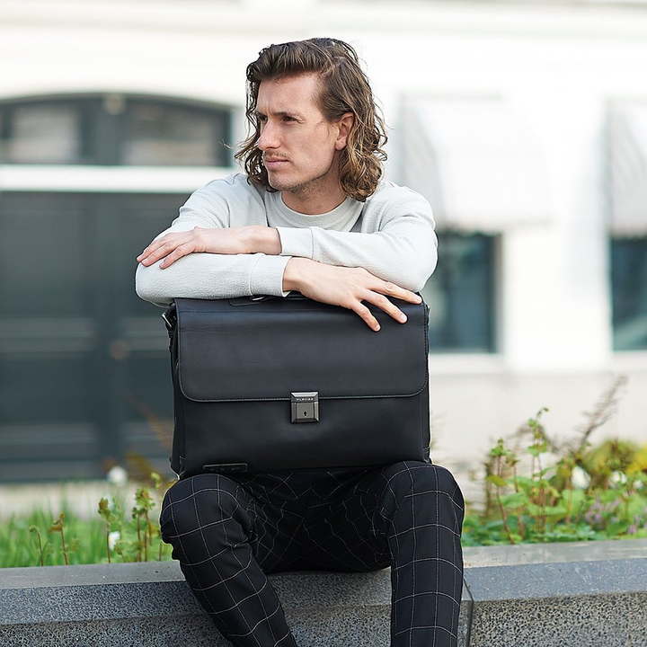 Plevier Navigator Decca Aktetas 2 vaks 17.3" zwart