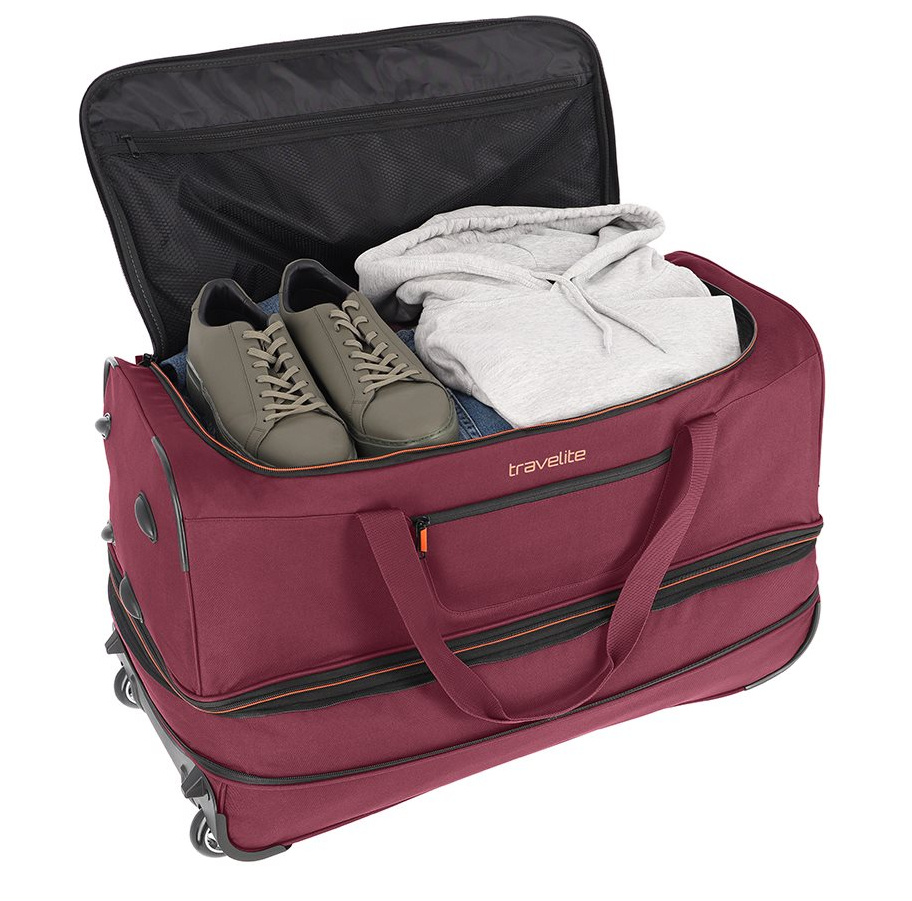 Travelite Basics Wheeled Duffle 70 Expandable dark red
