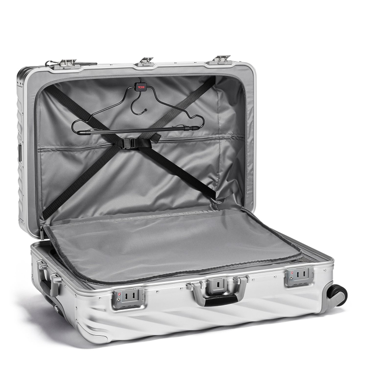 TUMI 19 Degree Aluminium Extended Trip Packing silver