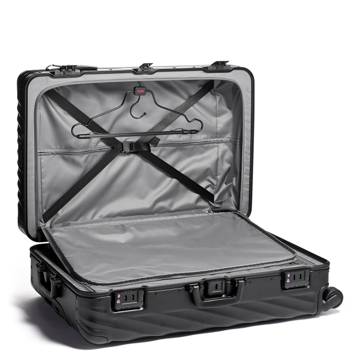 TUMI 19 Degree Aluminium Extended Trip Packing matte black