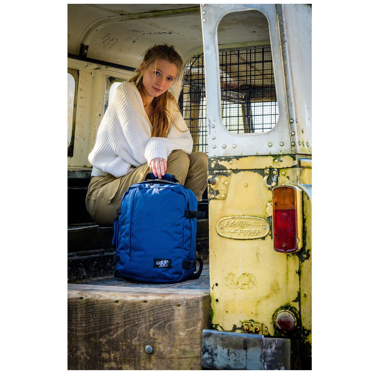 CabinZero Classic 28L Ultra Light Cabin Bag navy
