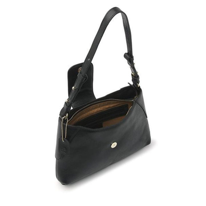 283700black_4