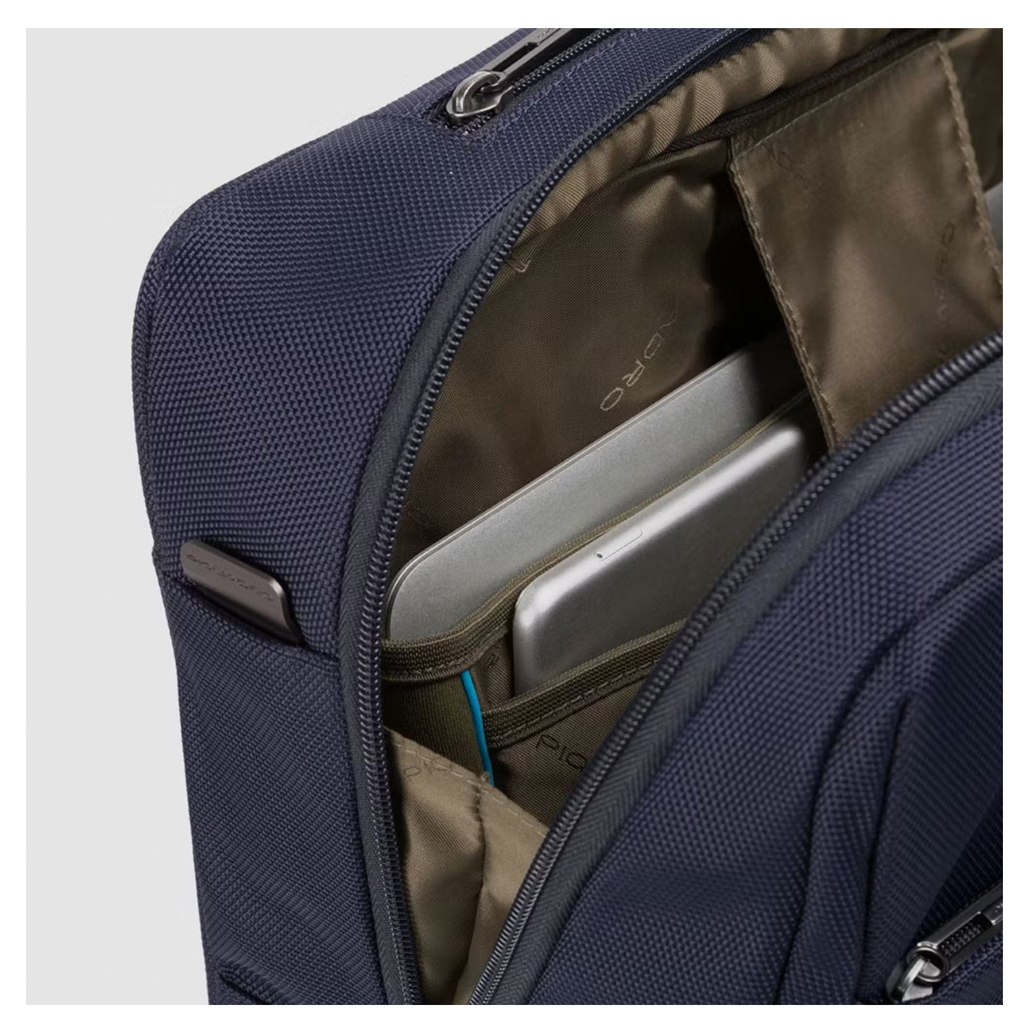 bv4729br2-blu_6