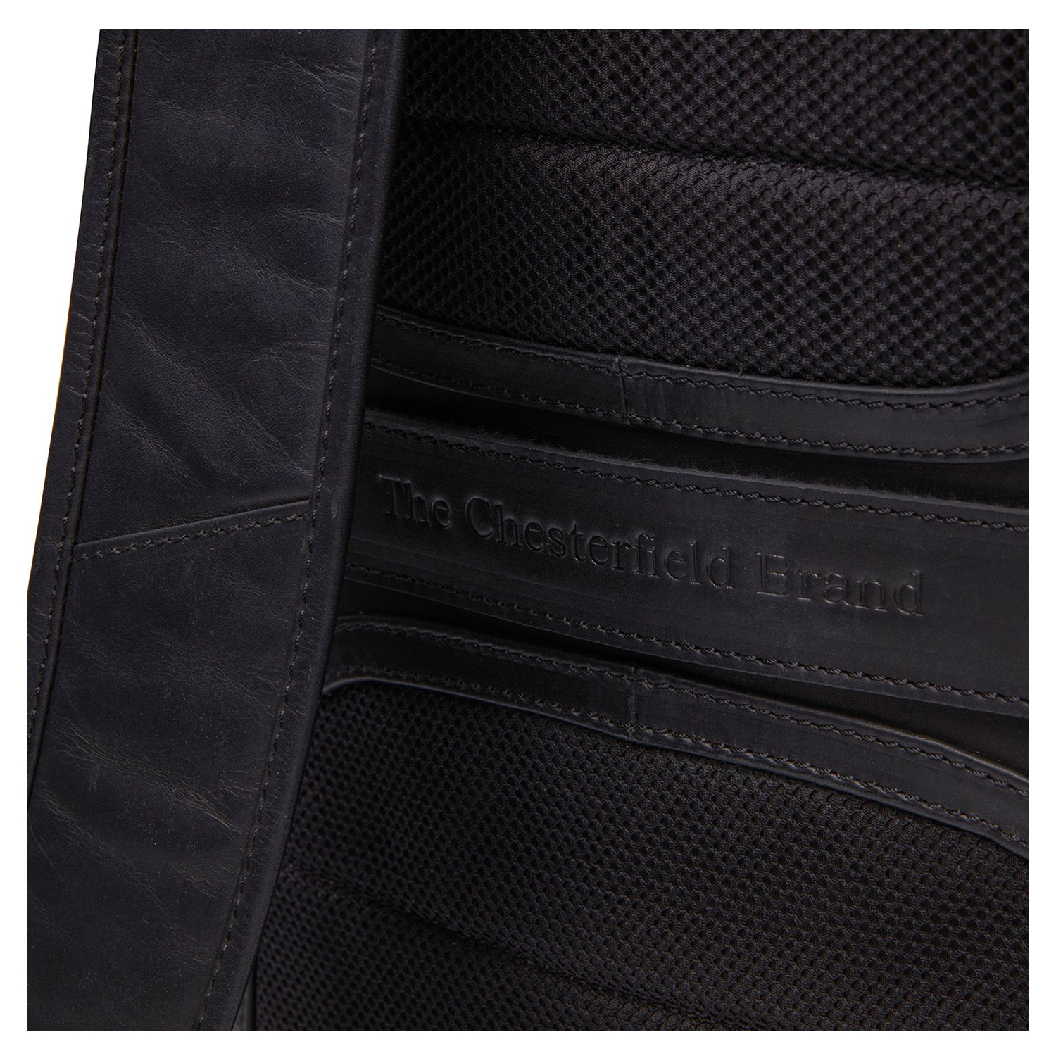 c58-031000_5