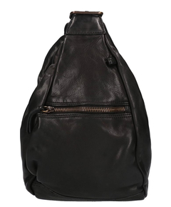 cl36137-zwart_1