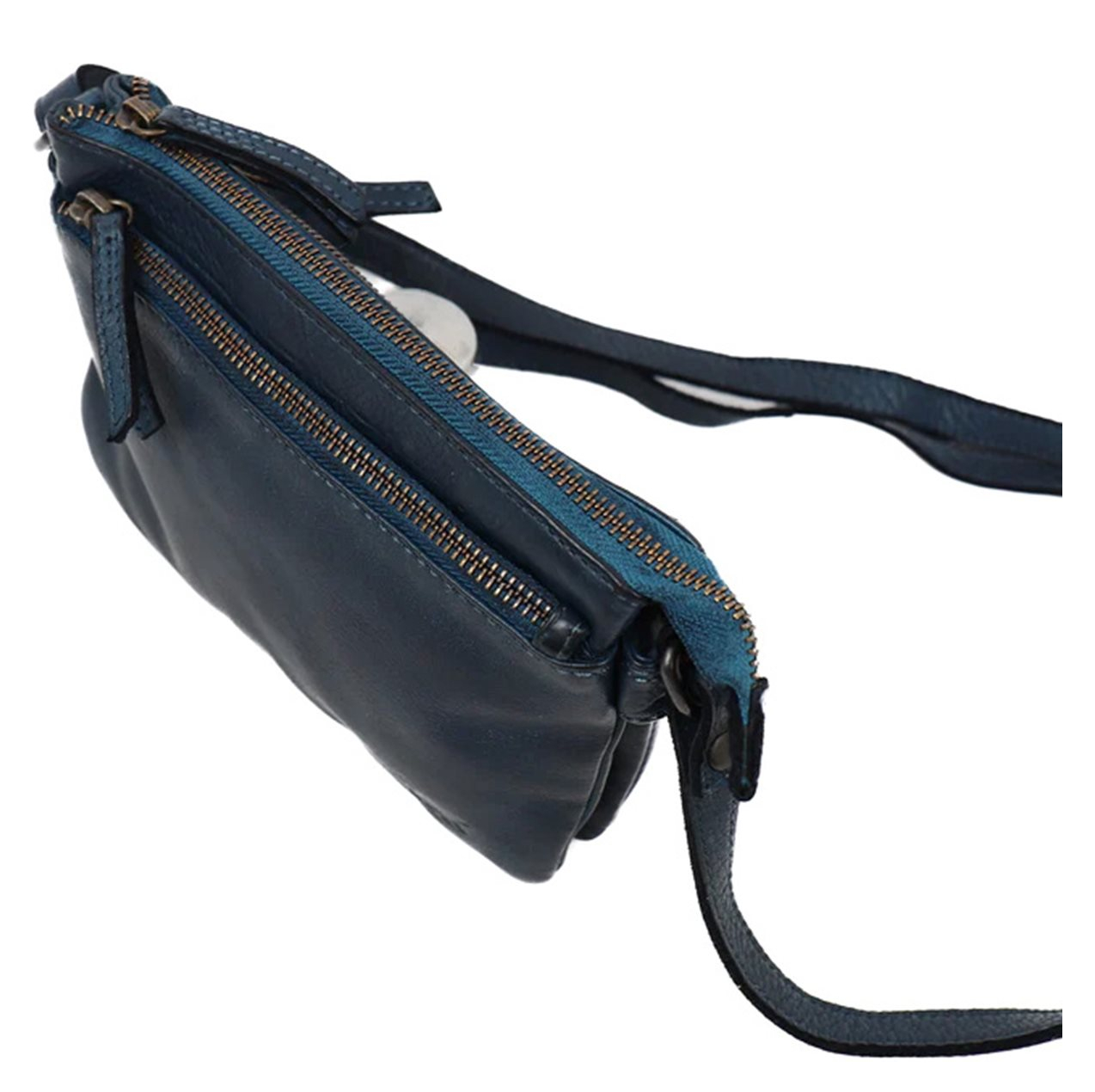 cl41703-navy_5