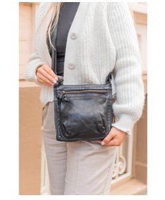 cl42427-black_2
