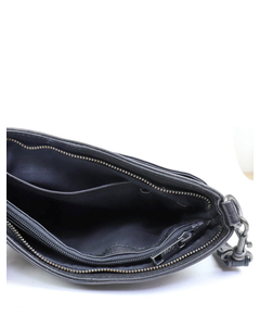 cp1867-black_5