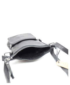 cp2327-black_4