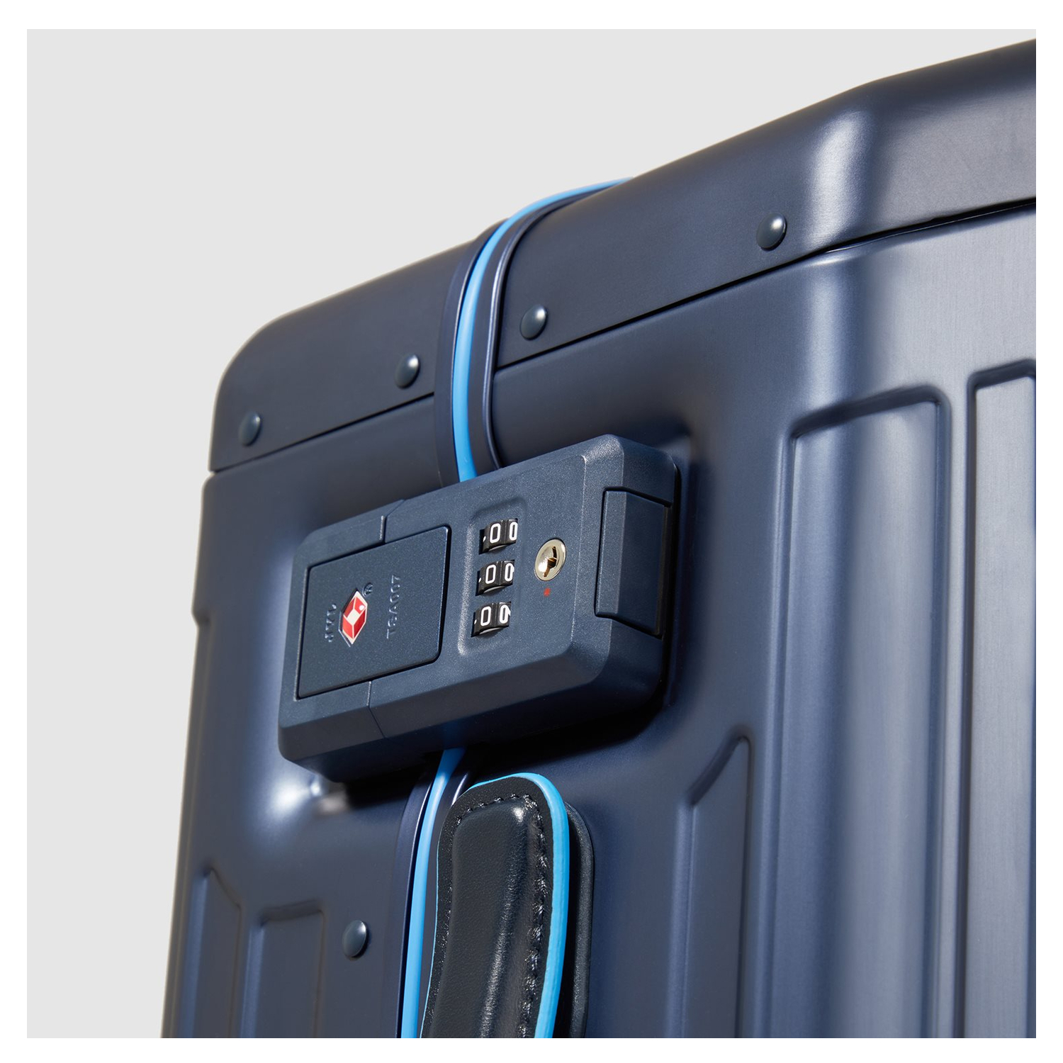bv4425alub2-blu2_8