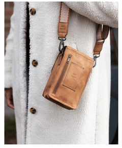 cp2650-cognac_4