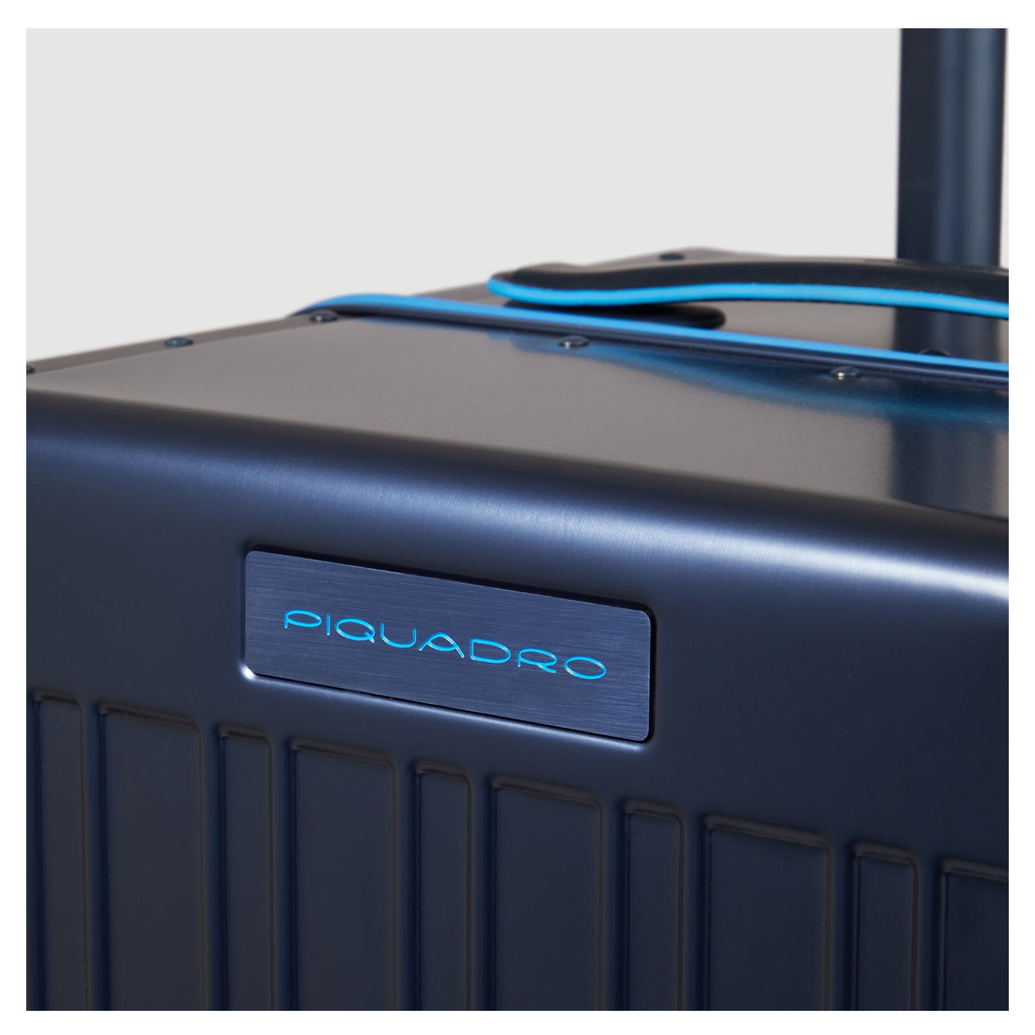 bv4427alub2-blu2_8