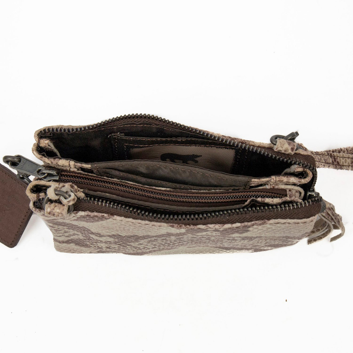 sn1493-brown_5