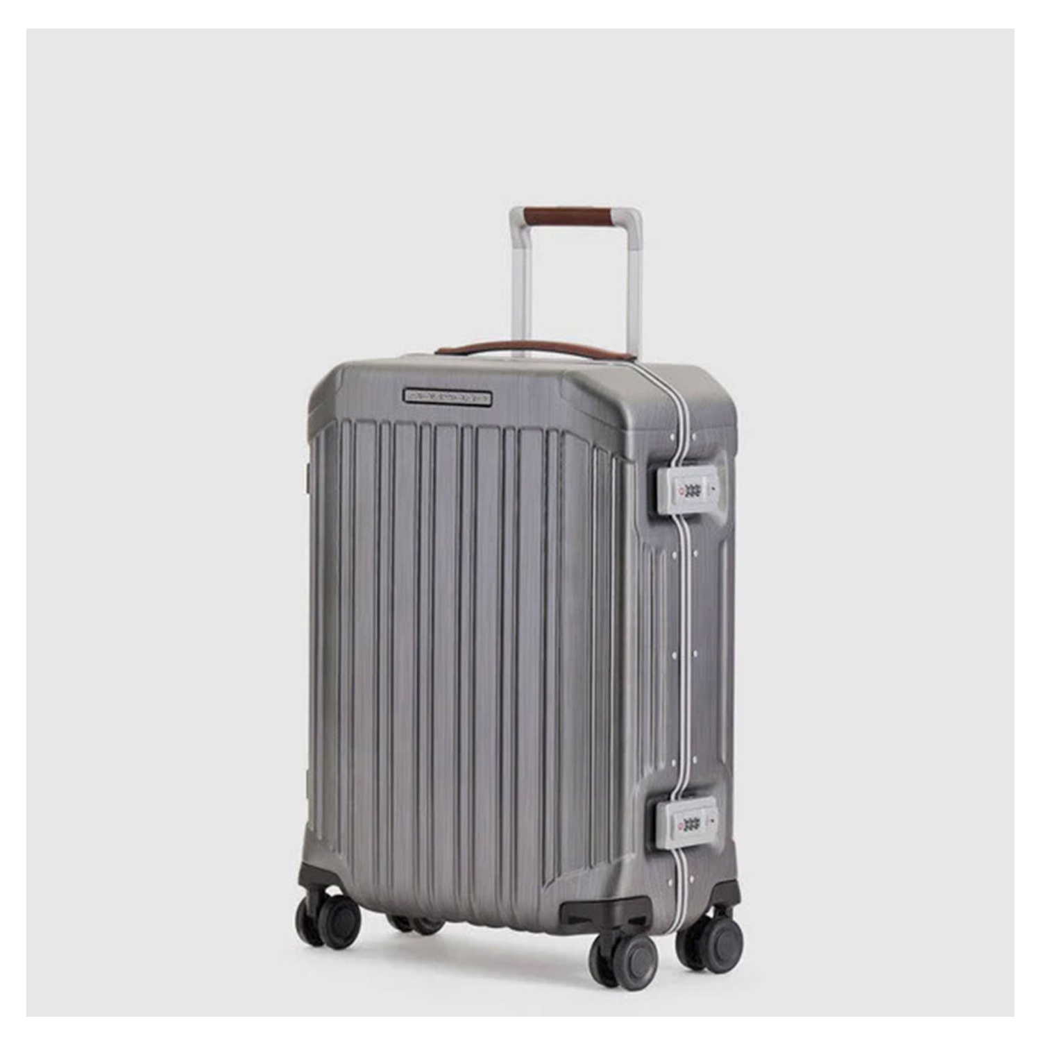 bv4425pqlm-ncu_4