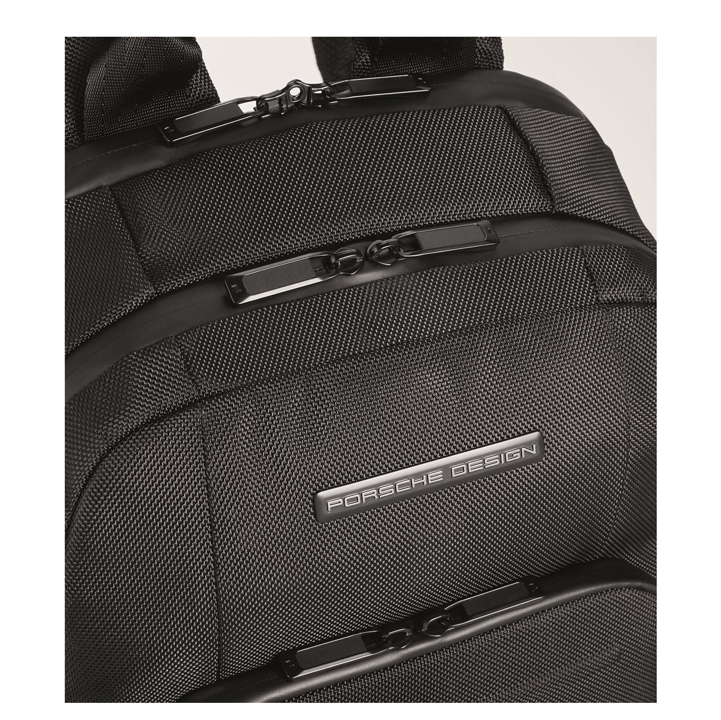 porsche-design-roadster-pro-backpack-m1-black