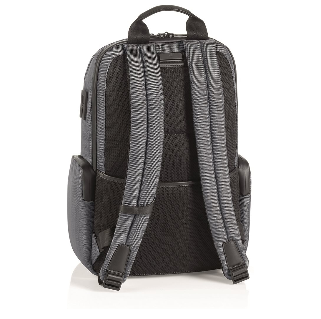 porsche-design-roadster-pro-backpack-m1-anthracite