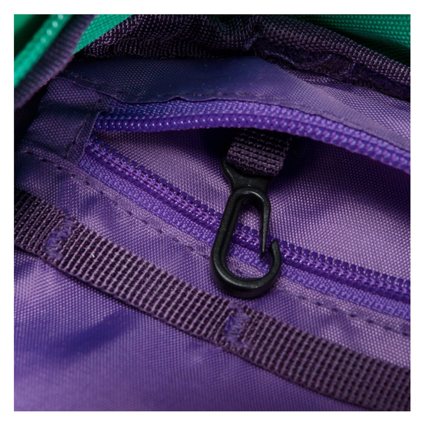 34030teal_17
