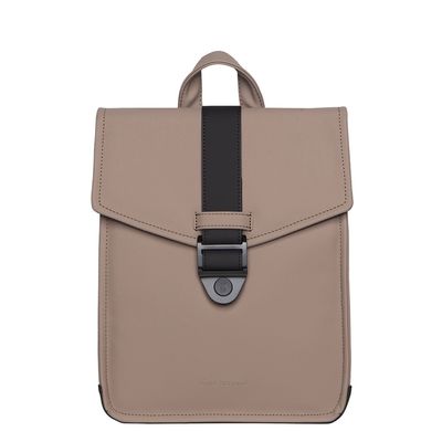 Bold Banana Beyond Bold Envelope Mini Backpack dark taupe-black