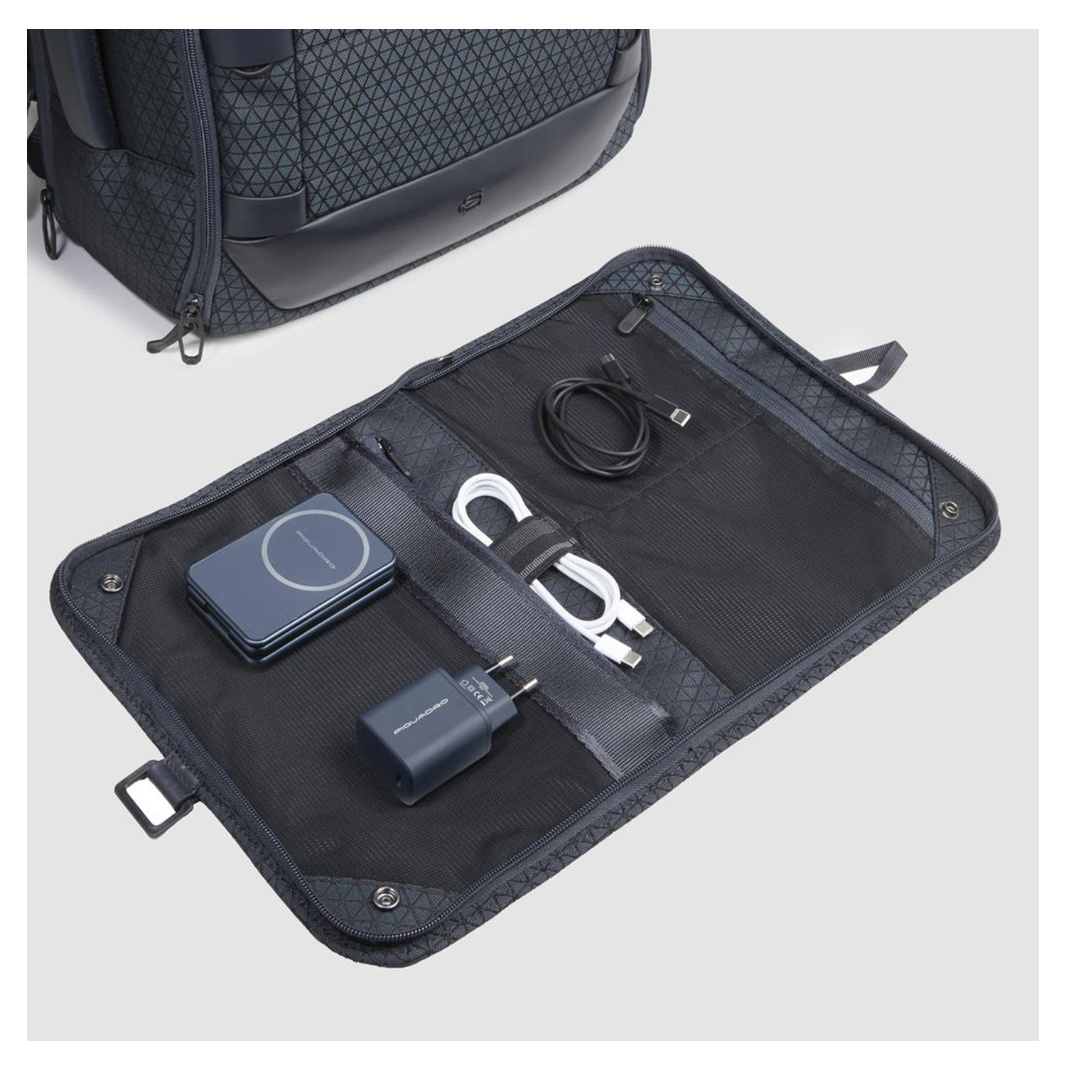 ca6831w139-blu_9