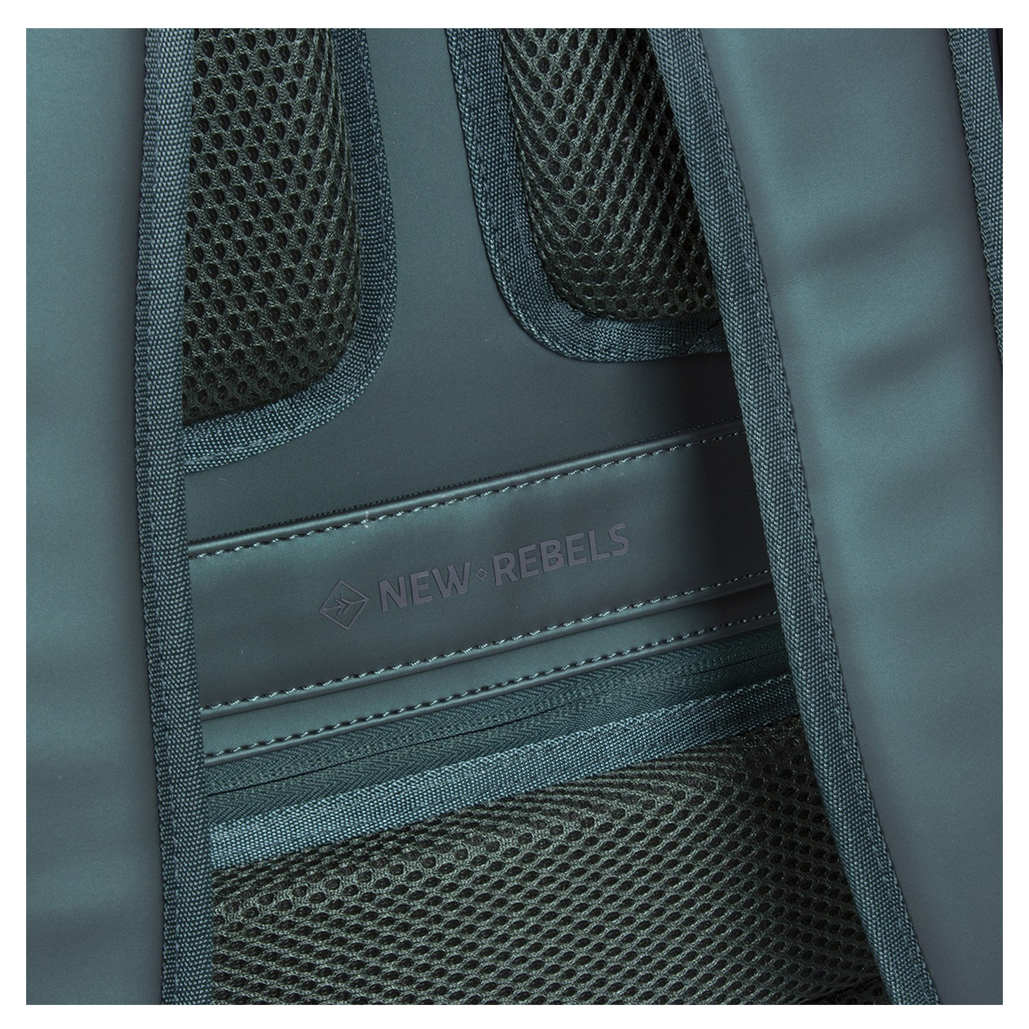 51130629_7