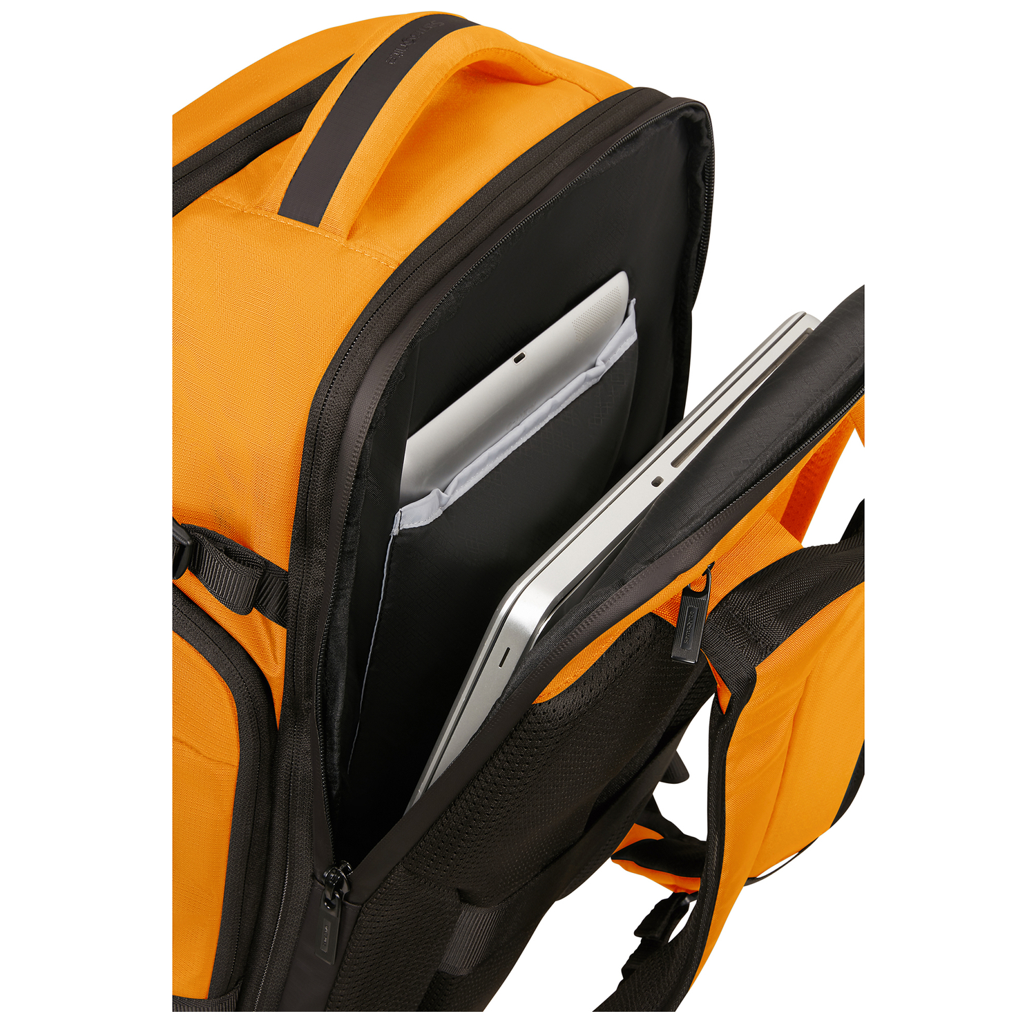 163111-4702_13